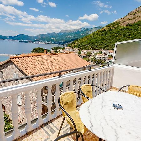 Apartments Adriatic سفيتي ستيفان المظهر الخارجي الصورة