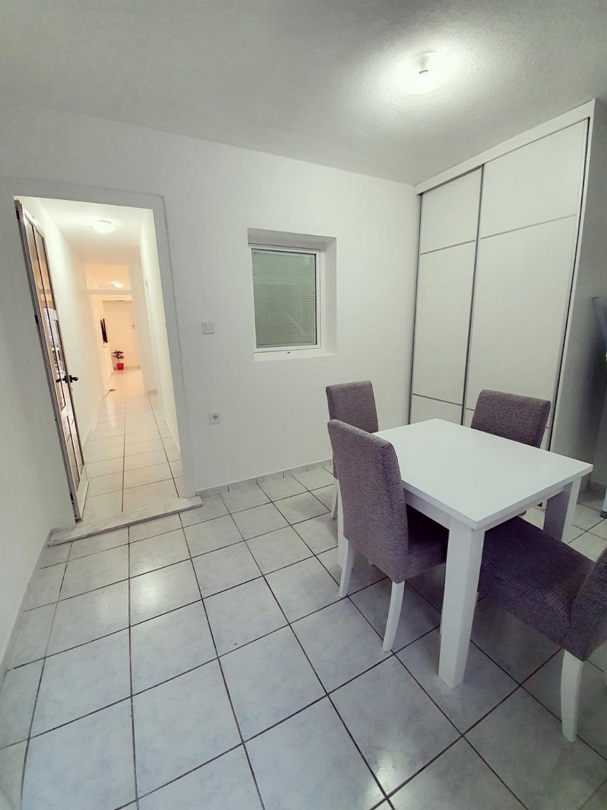 Apartments Adriatic سفيتي ستيفان الغرفة الصورة