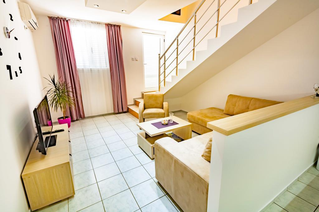 Apartments Adriatic سفيتي ستيفان المظهر الخارجي الصورة